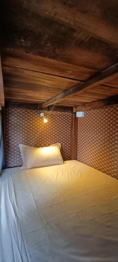 Yasis Surf Lodge Мириса Екстериор снимка