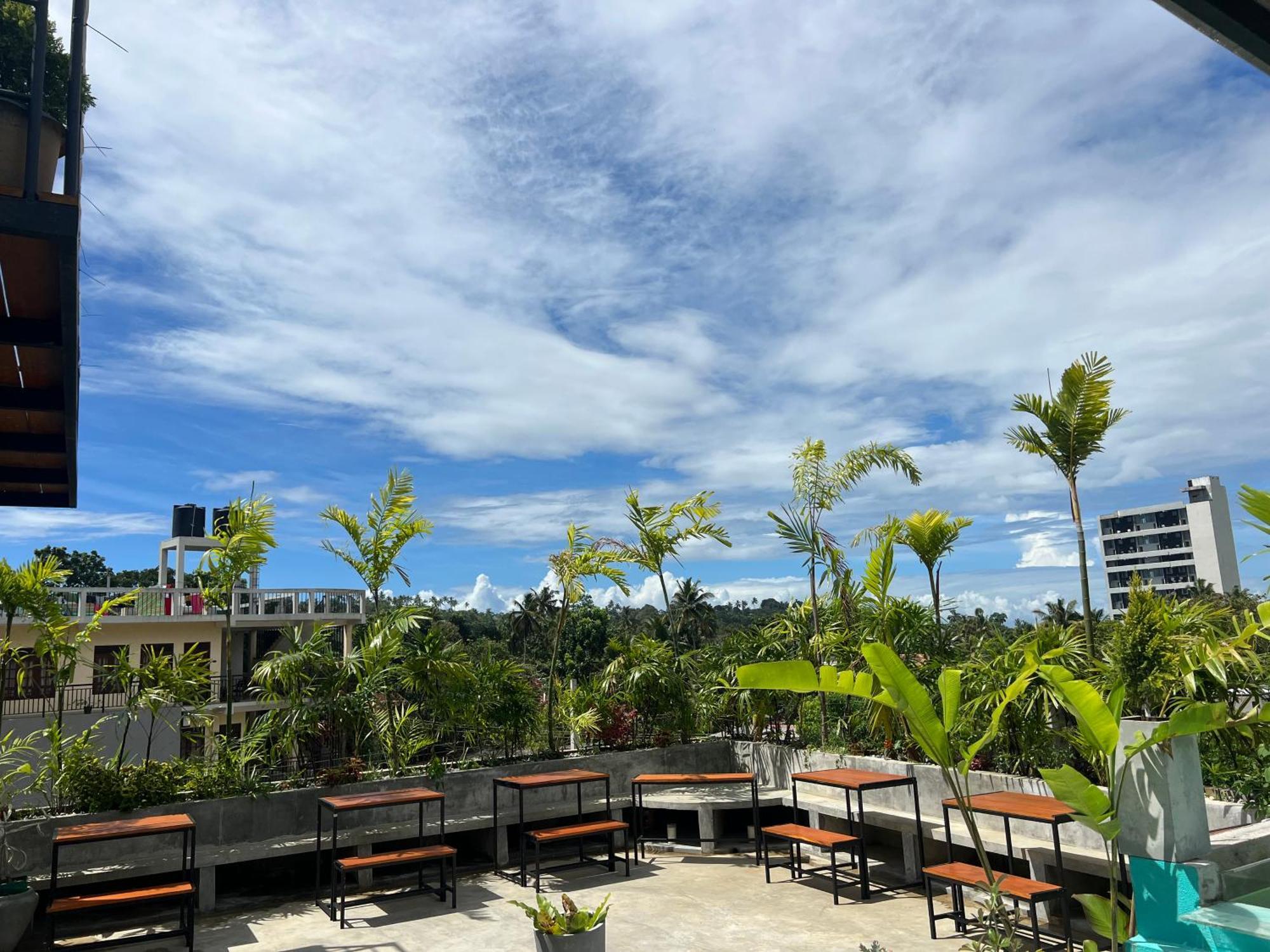 Yasis Surf Lodge Мириса Екстериор снимка